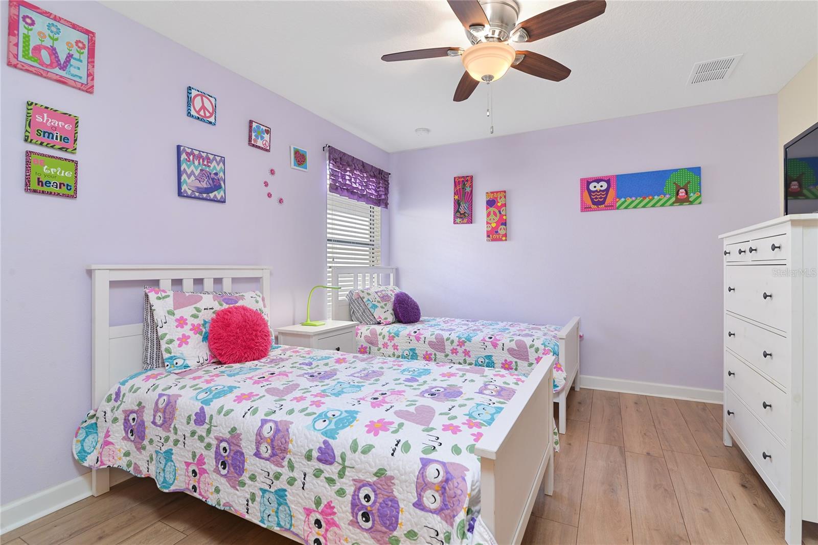 Image 27 of 60 For 1462 Myrtlewood Street