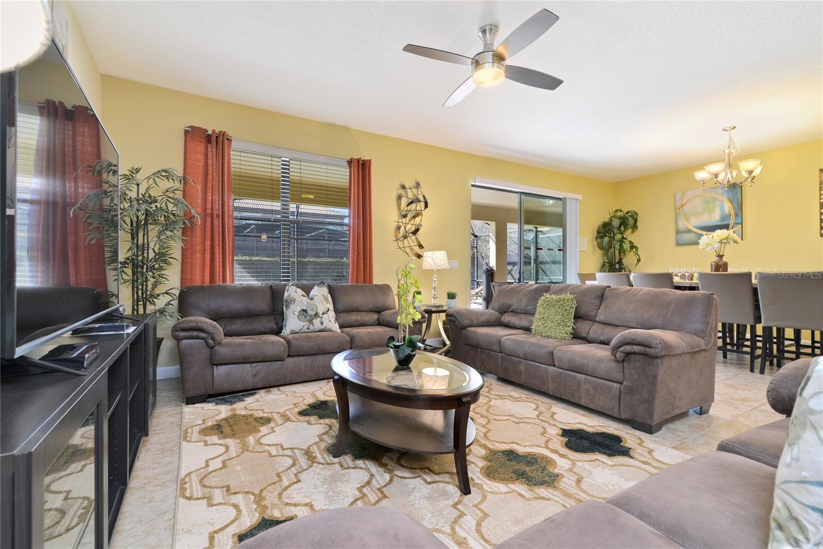 Image 4 of 60 For 1462 Myrtlewood Street