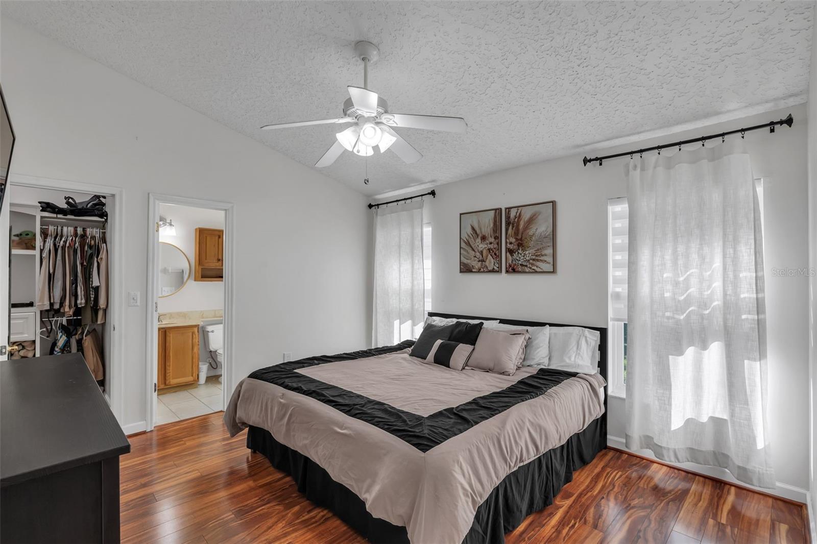 Image 14 of 31 For 3875 Creek Bed Circle