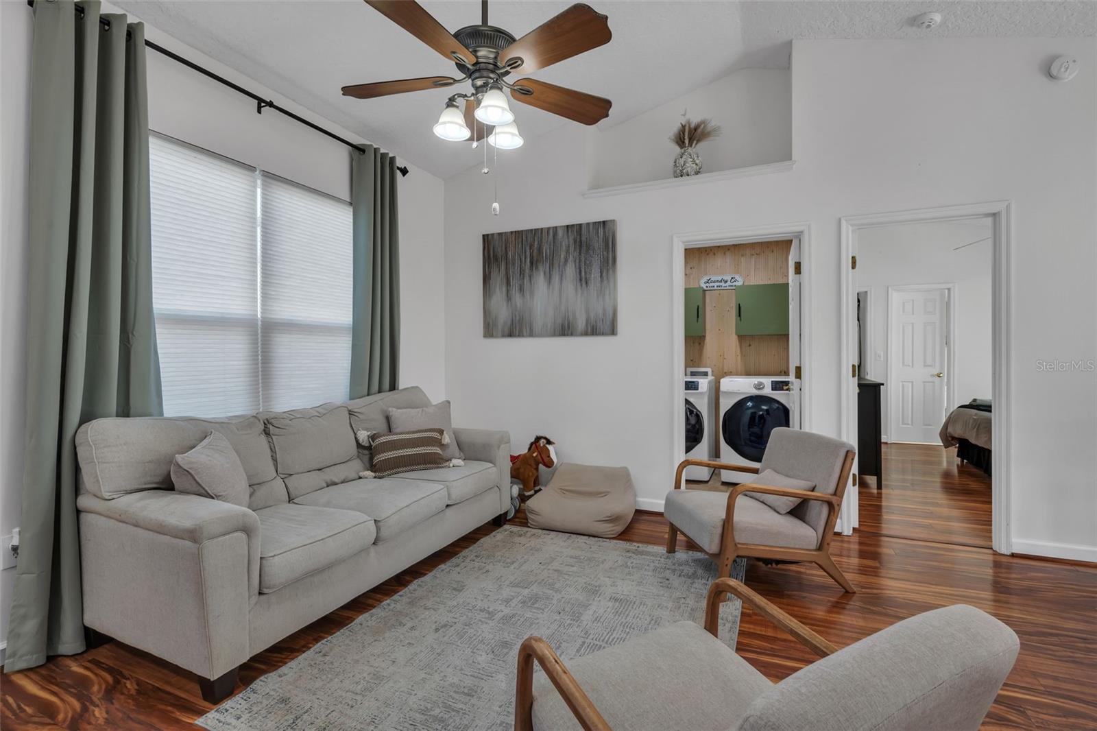 Image 6 of 31 For 3875 Creek Bed Circle