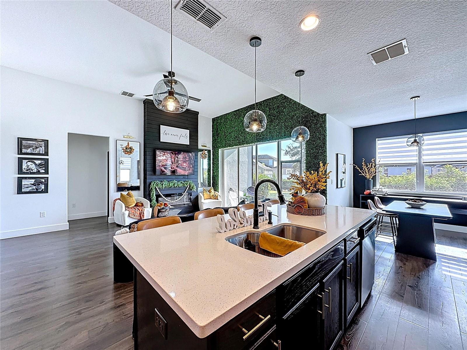 Image 30 of 100 For 2983 Sera Bella Way