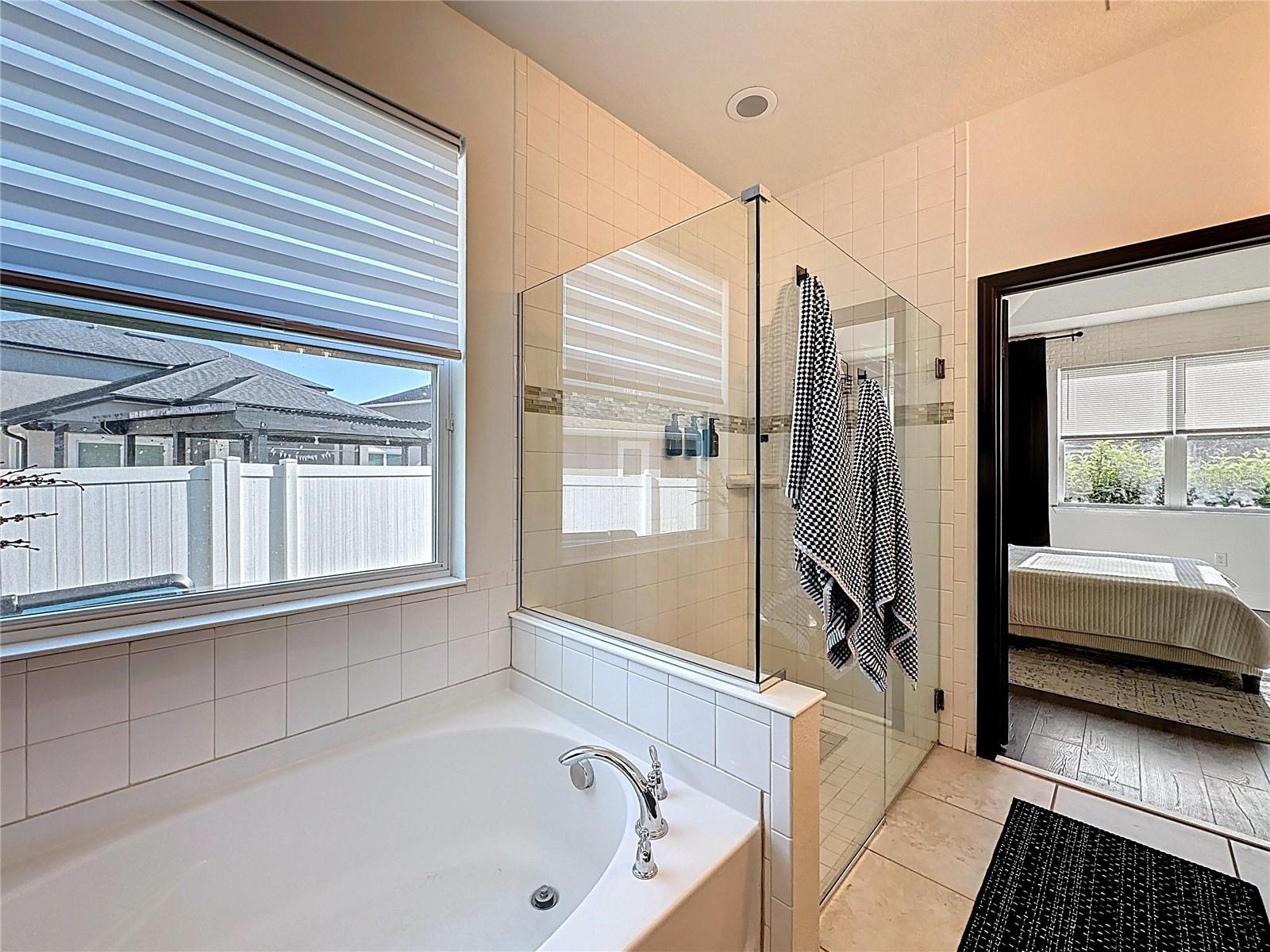 Image 38 of 100 For 2983 Sera Bella Way