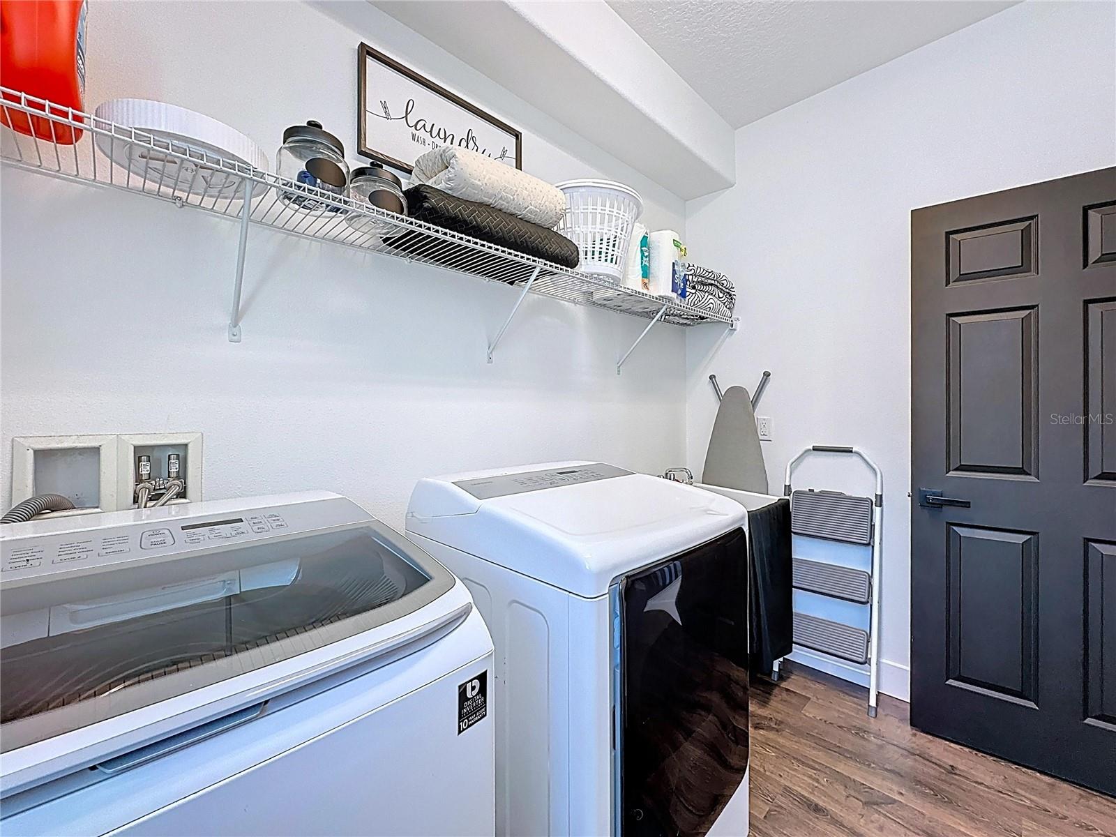 Image 43 of 100 For 2983 Sera Bella Way