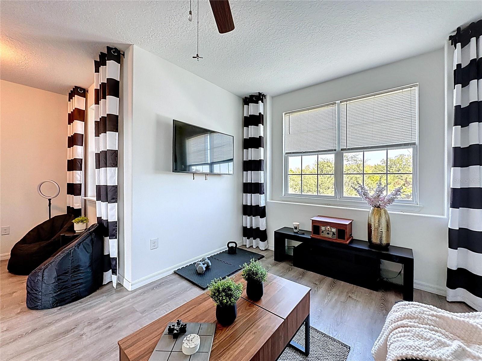 Image 52 of 100 For 2983 Sera Bella Way