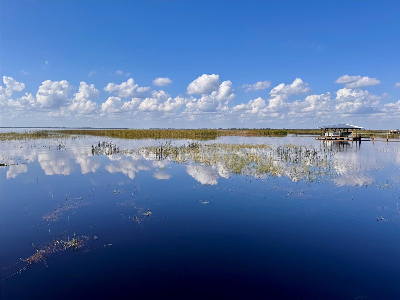 Image 36 of 40 For 4928 E Lake Cove Boulevard