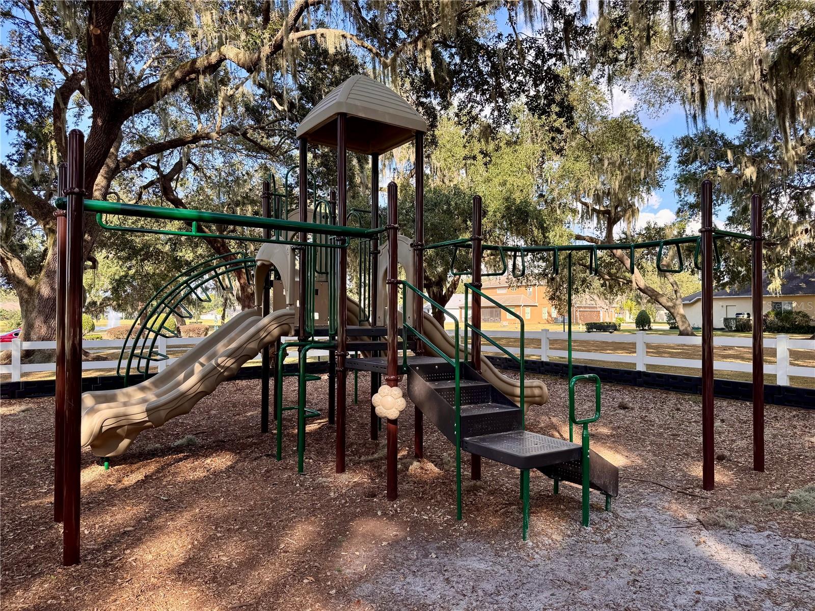 Image 39 of 40 For 4928 E Lake Cove Boulevard