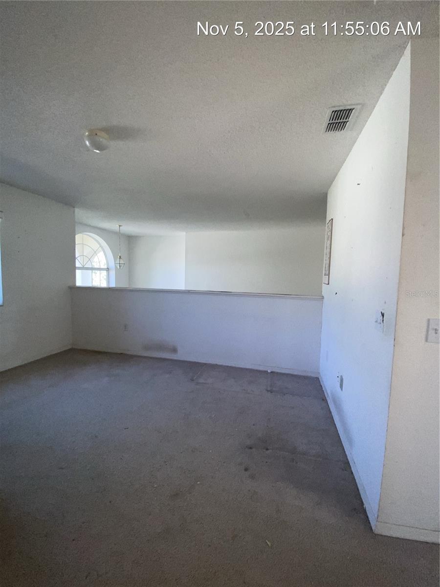 Image 8 of 16 For 447 Acacia Tree Way