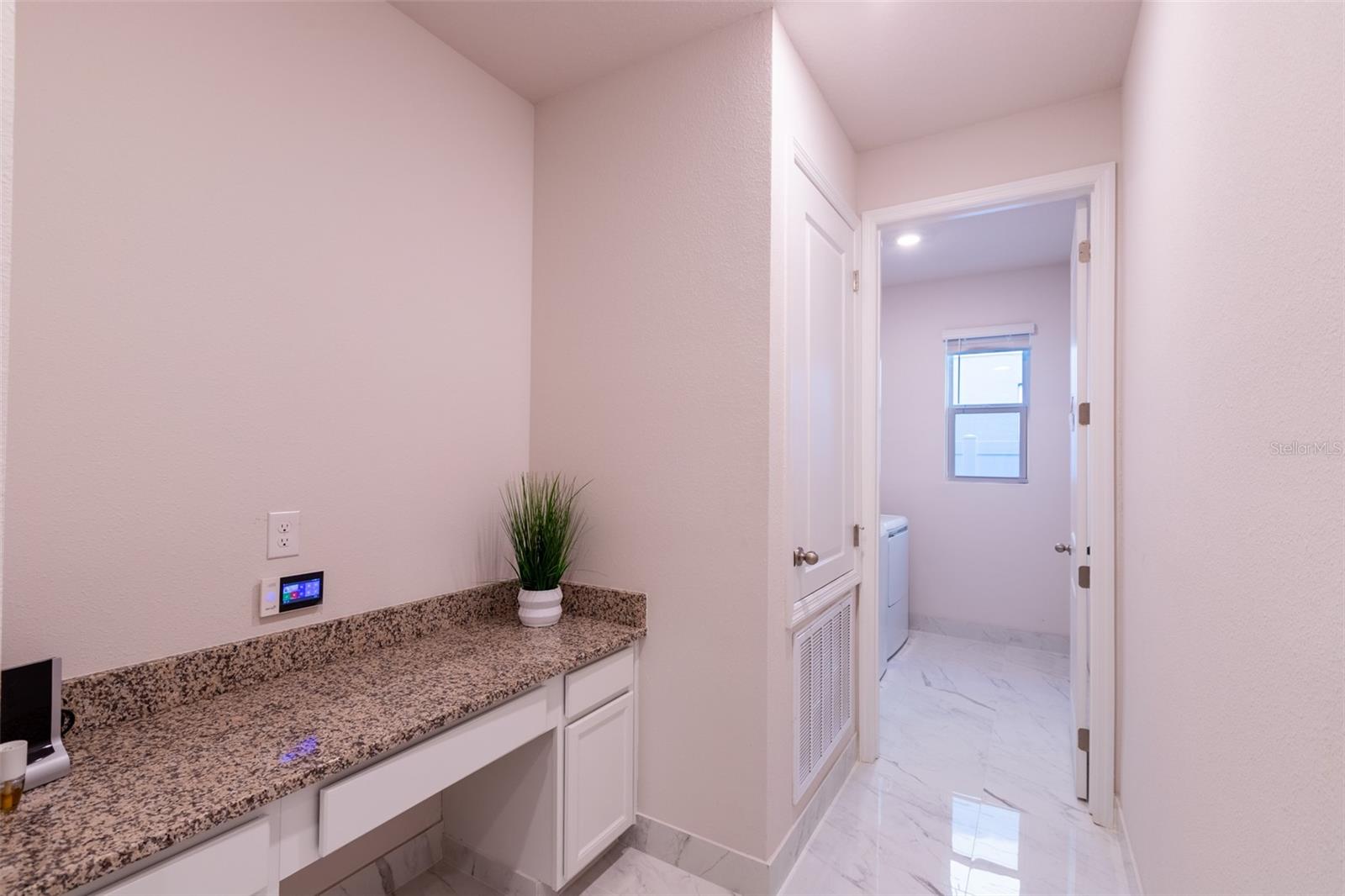 Image 25 of 30 For 4131 Tree Swallow Trl