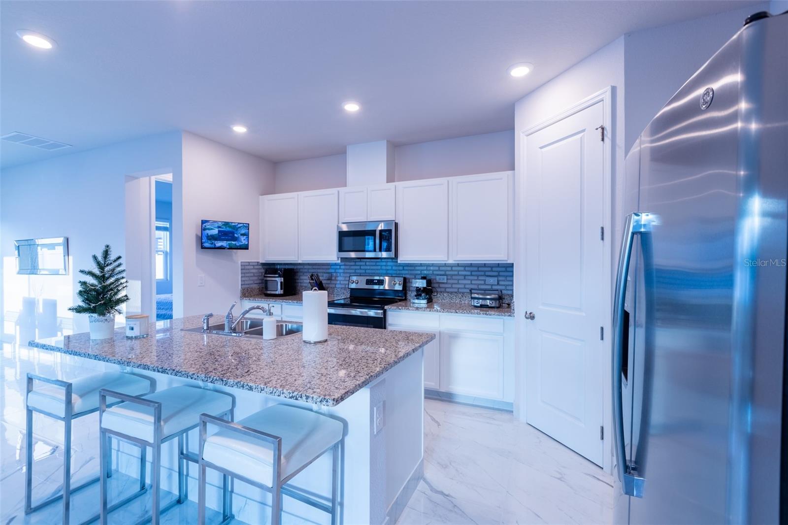 Image 6 of 30 For 4131 Tree Swallow Trl