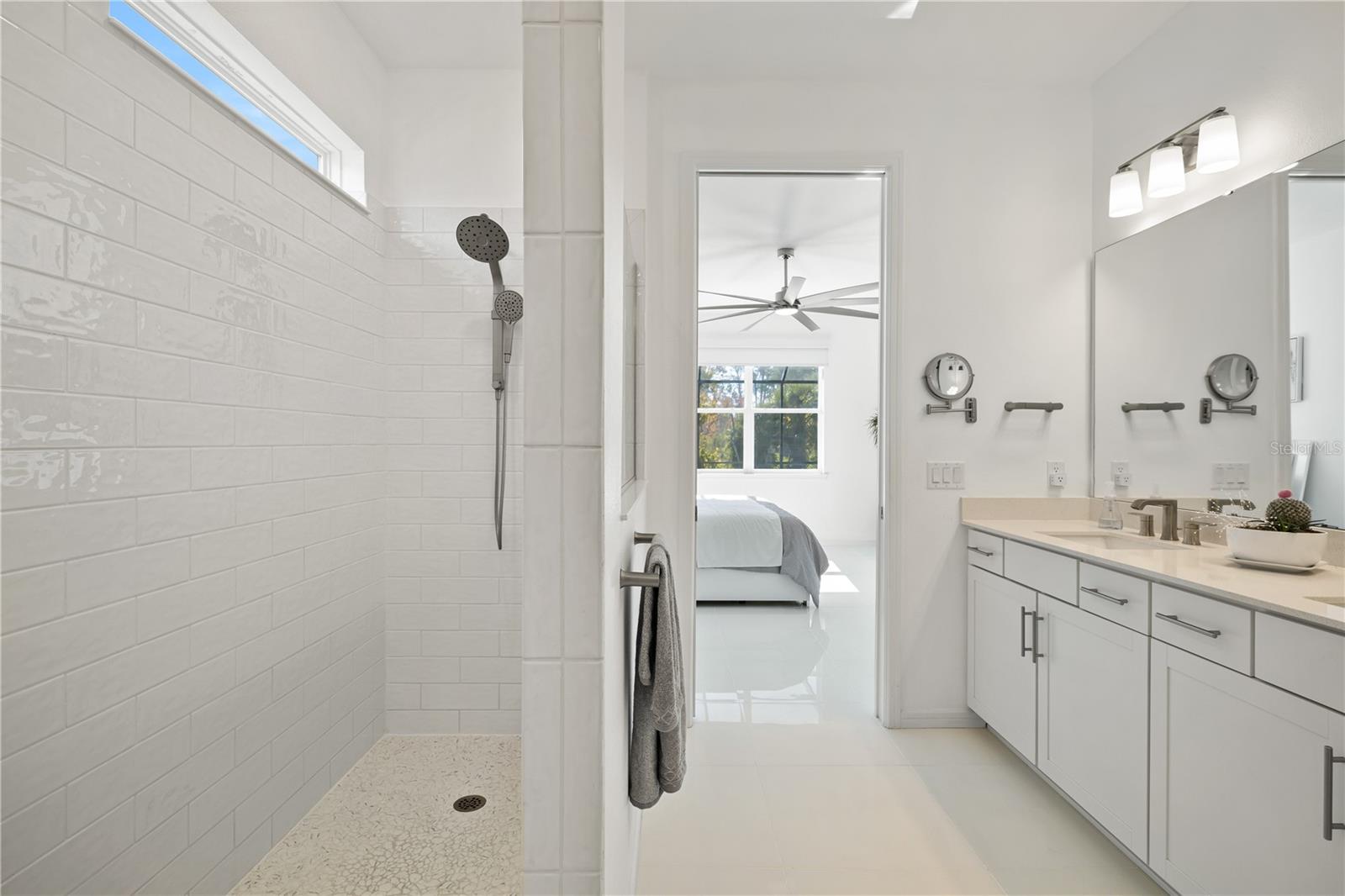 Image 23 of 70 For 15162 Canopy Cover Drive