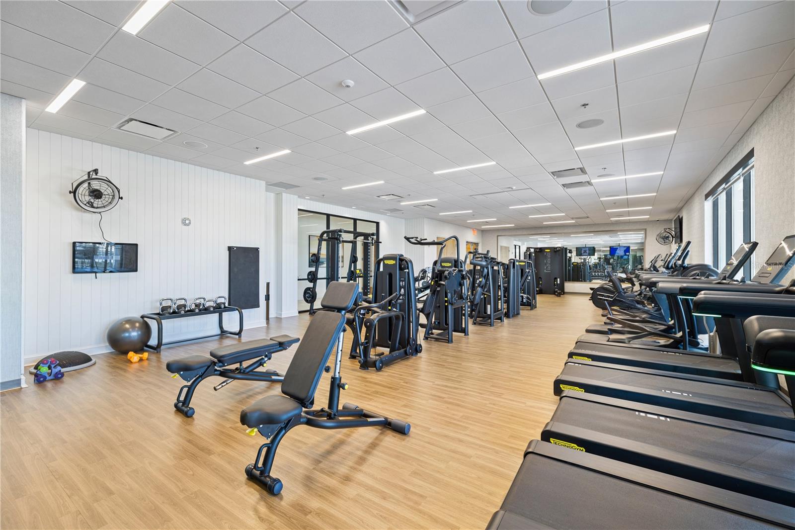 Image 58 of 70 For 15162 Canopy Cover Drive