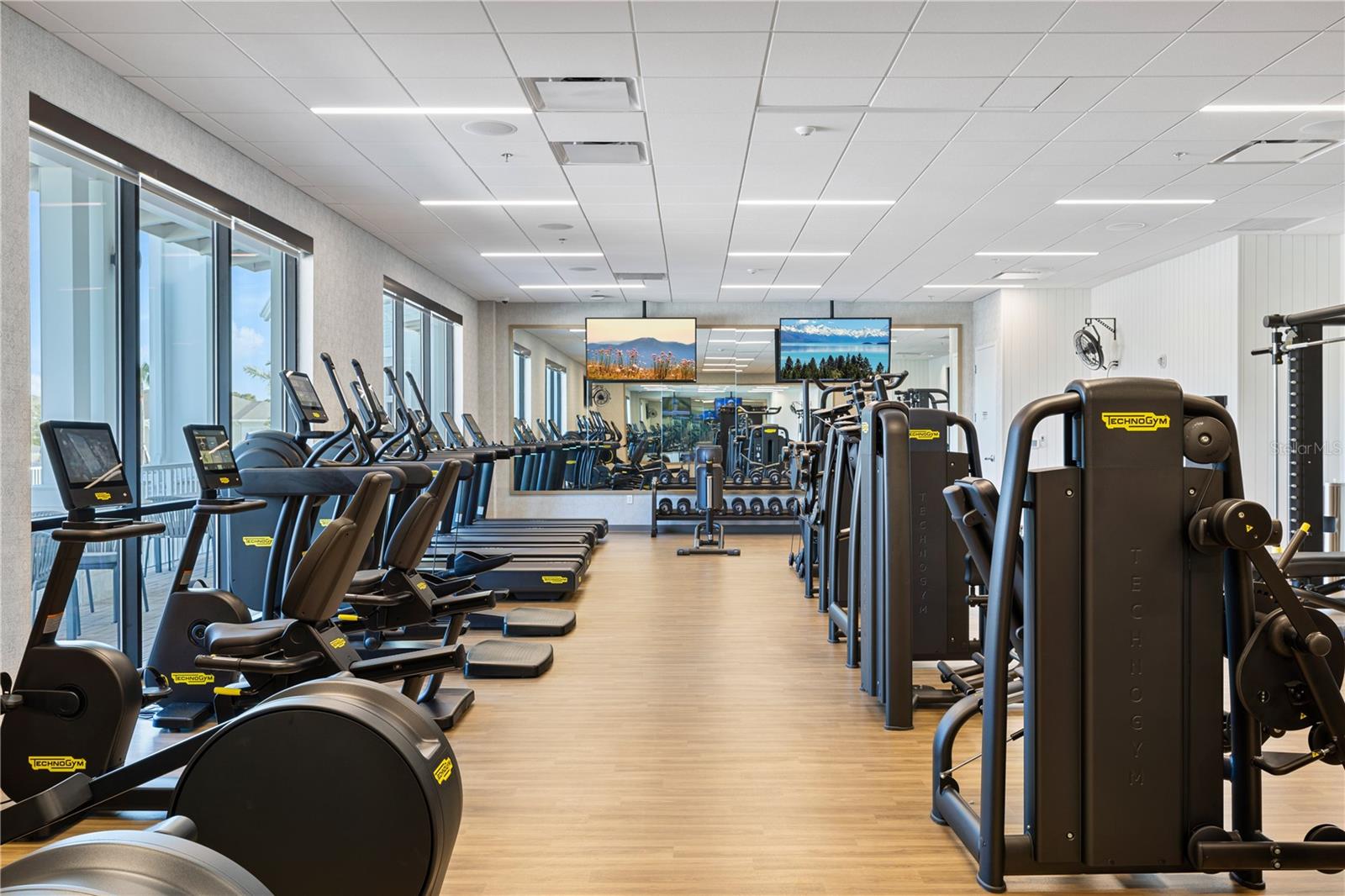 Image 59 of 70 For 15162 Canopy Cover Drive