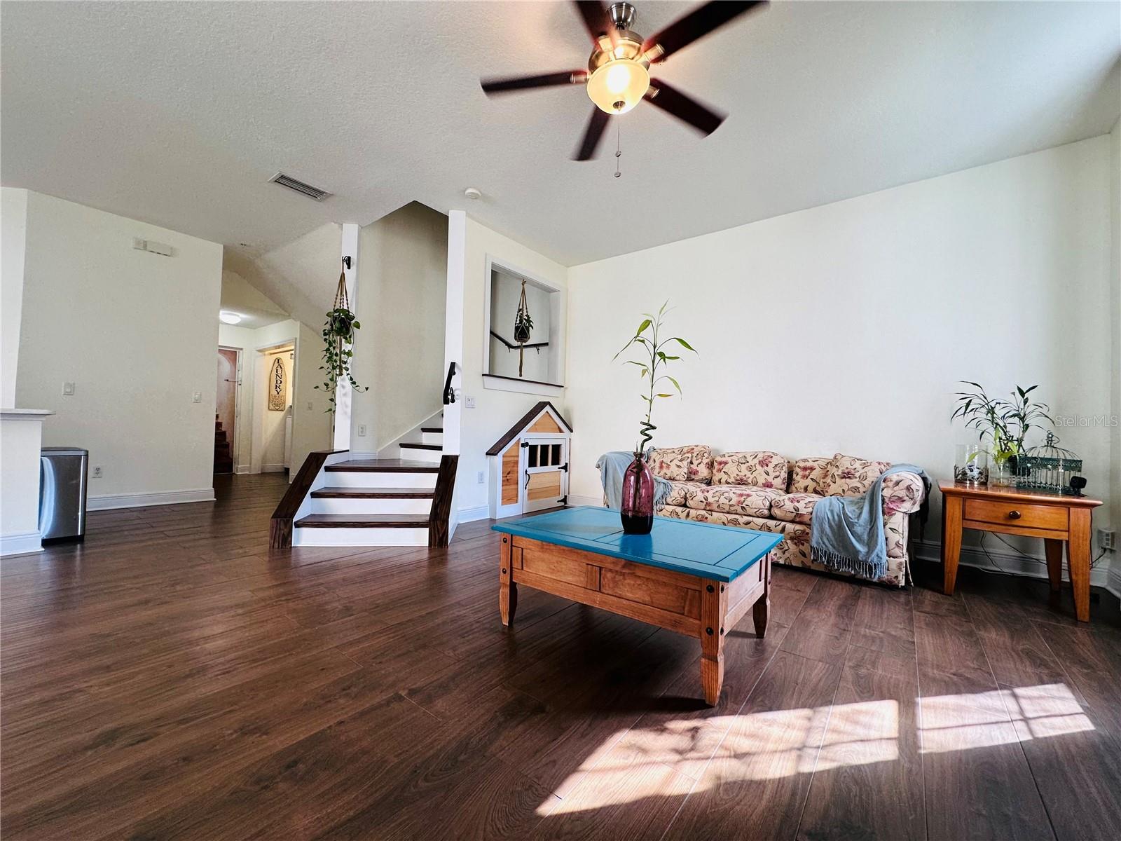 Image 15 of 42 For 10801 Spider Lily Drive S