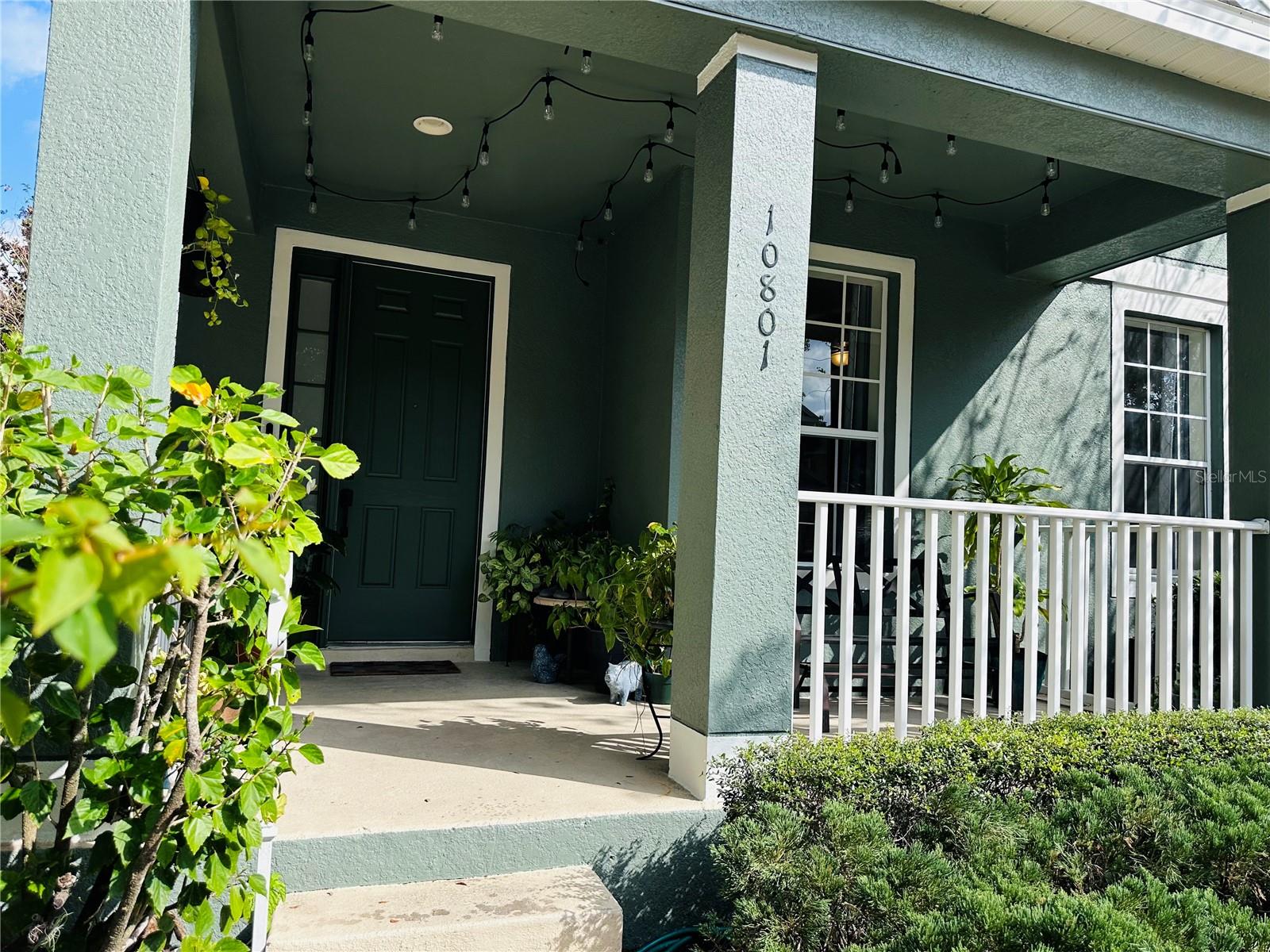 Image 3 of 42 For 10801 Spider Lily Drive S