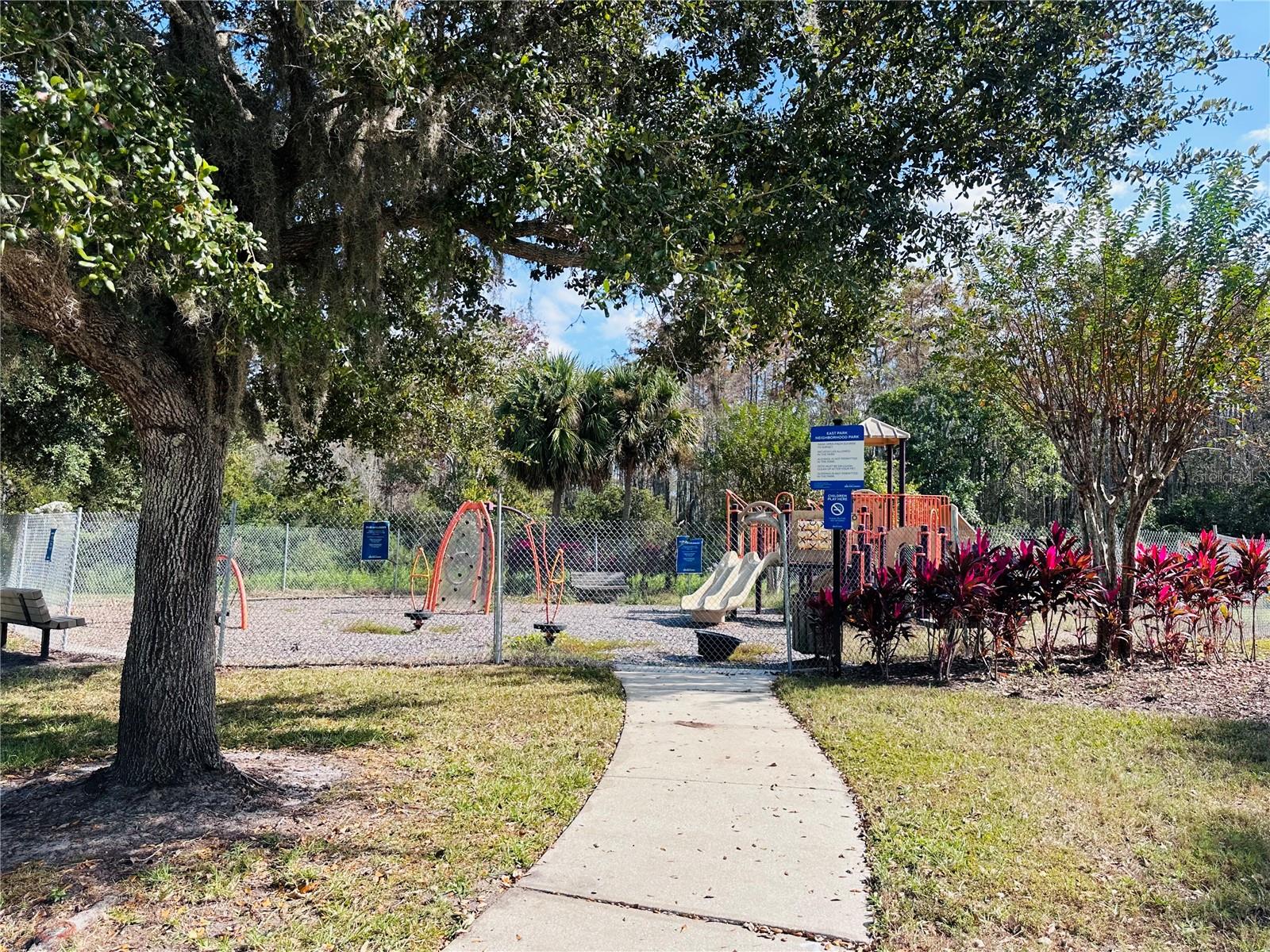 Image 40 of 42 For 10801 Spider Lily Drive S