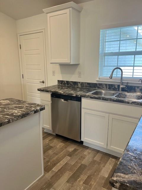 Image 9 of 38 For 241 Grifford Drive