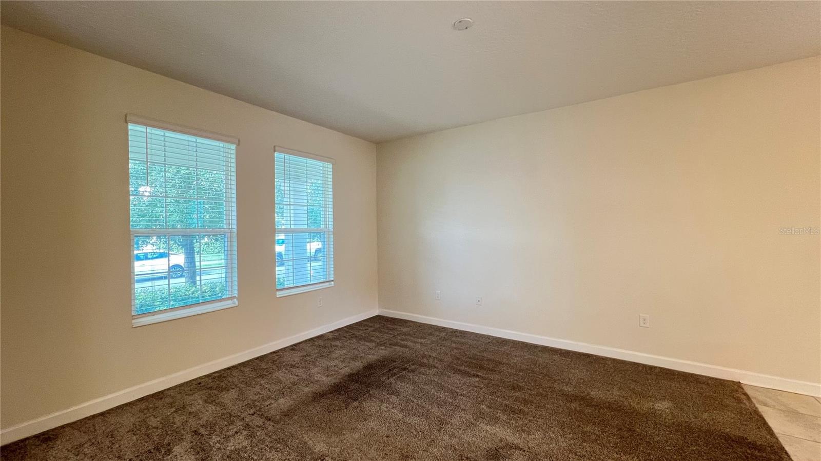 Image 18 of 55 For 15216 Chapter Way