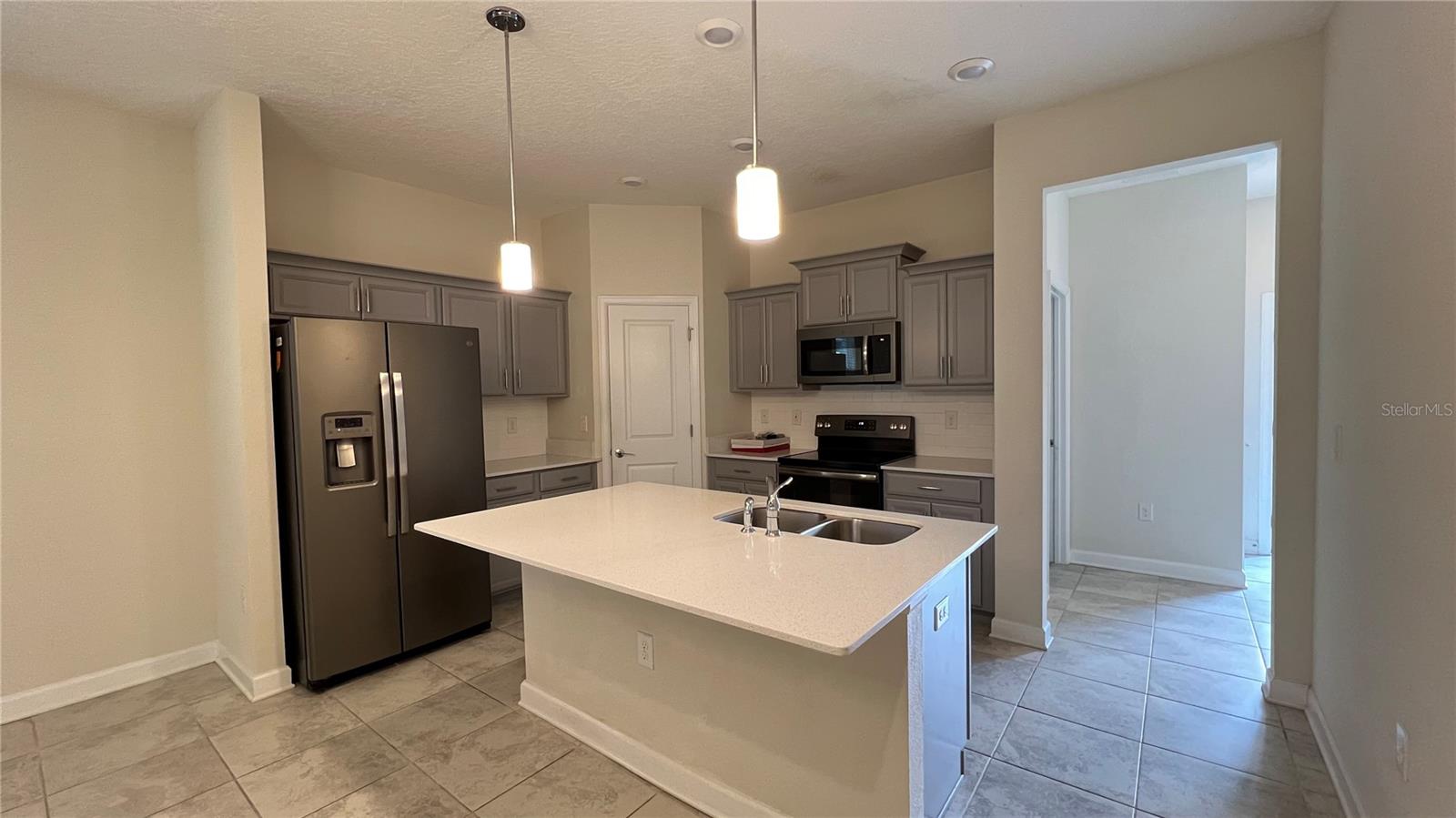 Image 23 of 55 For 15216 Chapter Way