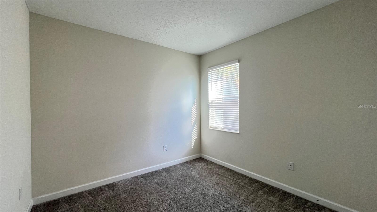 Image 29 of 55 For 15216 Chapter Way