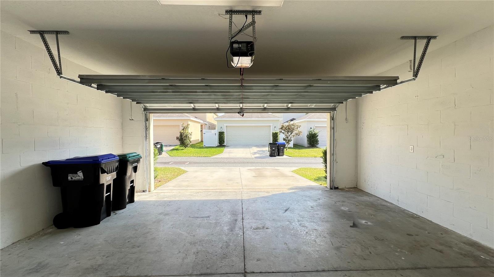 Image 36 of 55 For 15216 Chapter Way