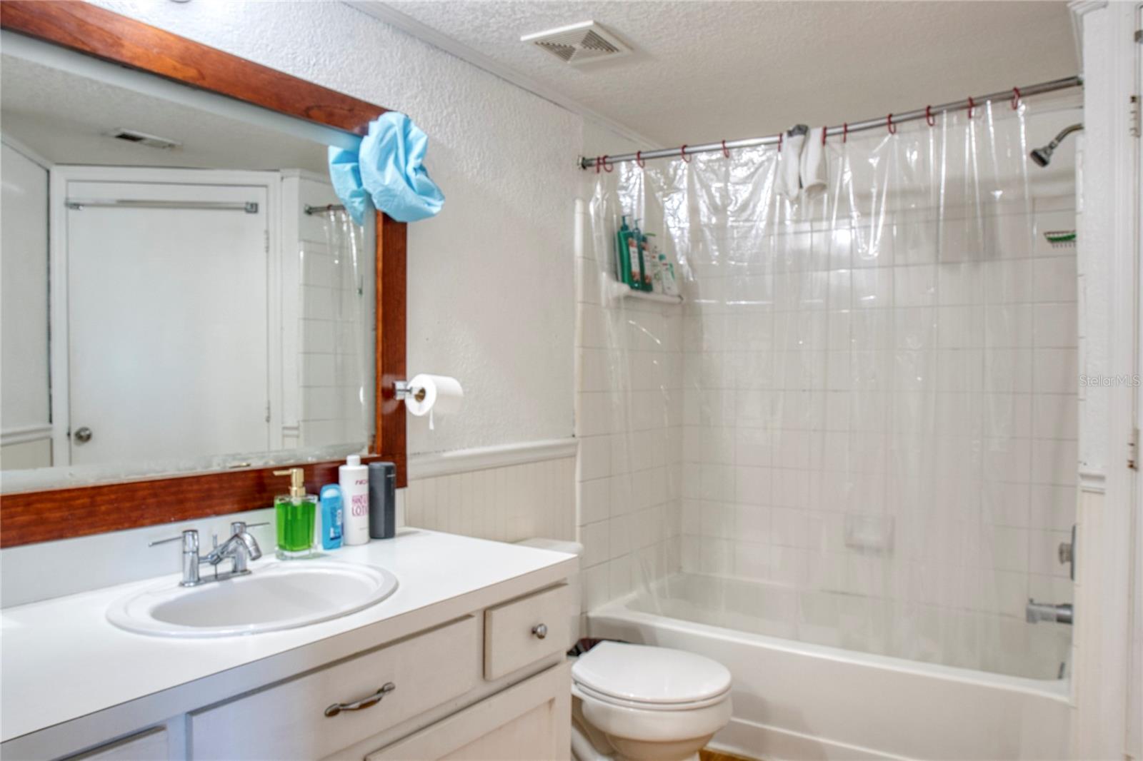 Image 10 of 12 For 4105 Tropical Isle Boulevard 231