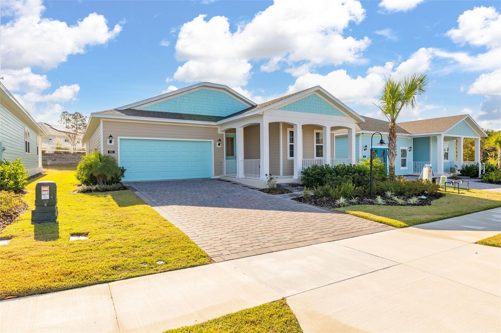 Image 28 of 39 For 983 Fiesta Key Circle