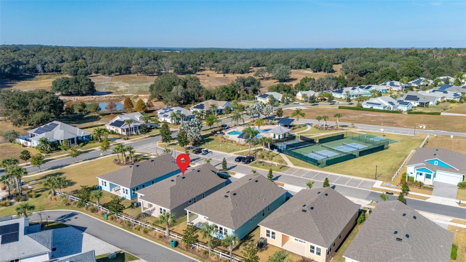 Image 29 of 39 For 983 Fiesta Key Circle