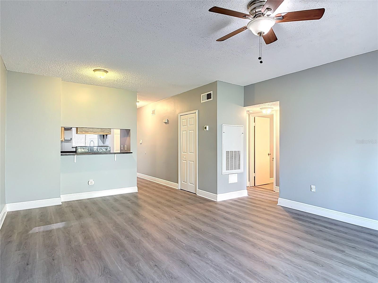 Image 19 of 47 For 4711 Capri Place 188