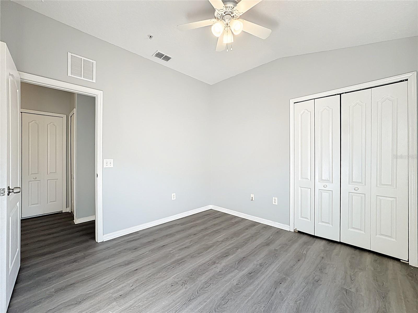 Image 44 of 62 For 1500 Broken Oak Drive 25b