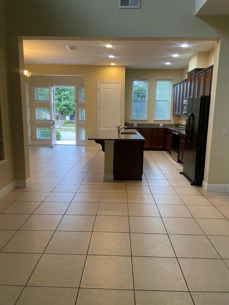 Image 6 of 11 For 14134 Walcott Avenue