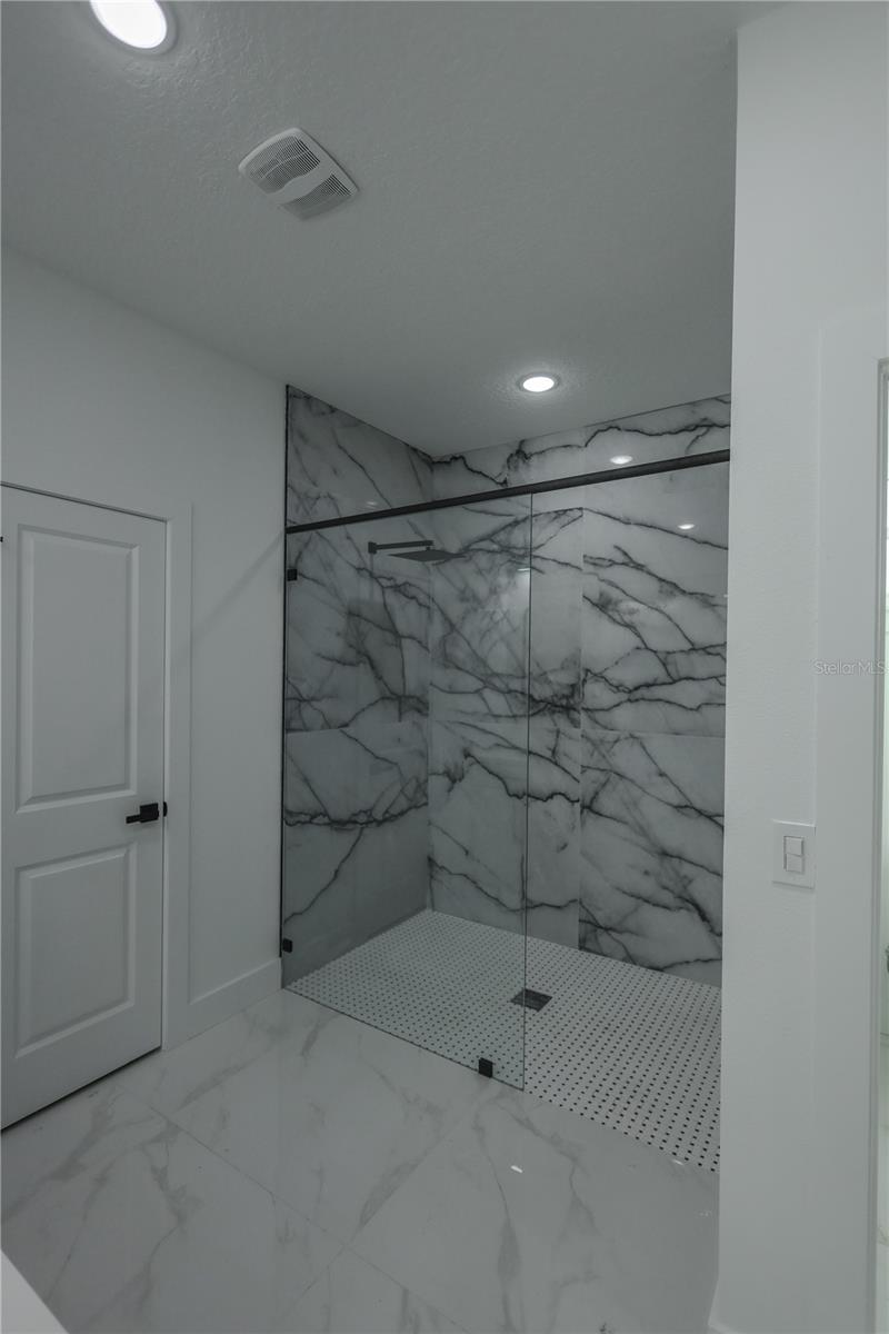 Image 23 of 29 For 1808 Corolla Court