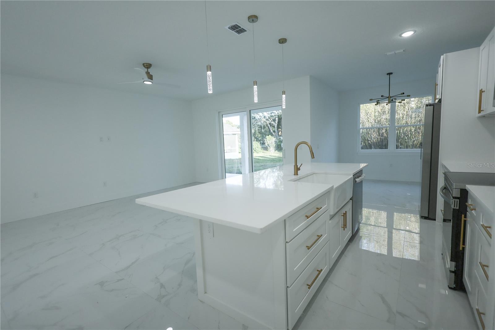 Image 9 of 29 For 1808 Corolla Court