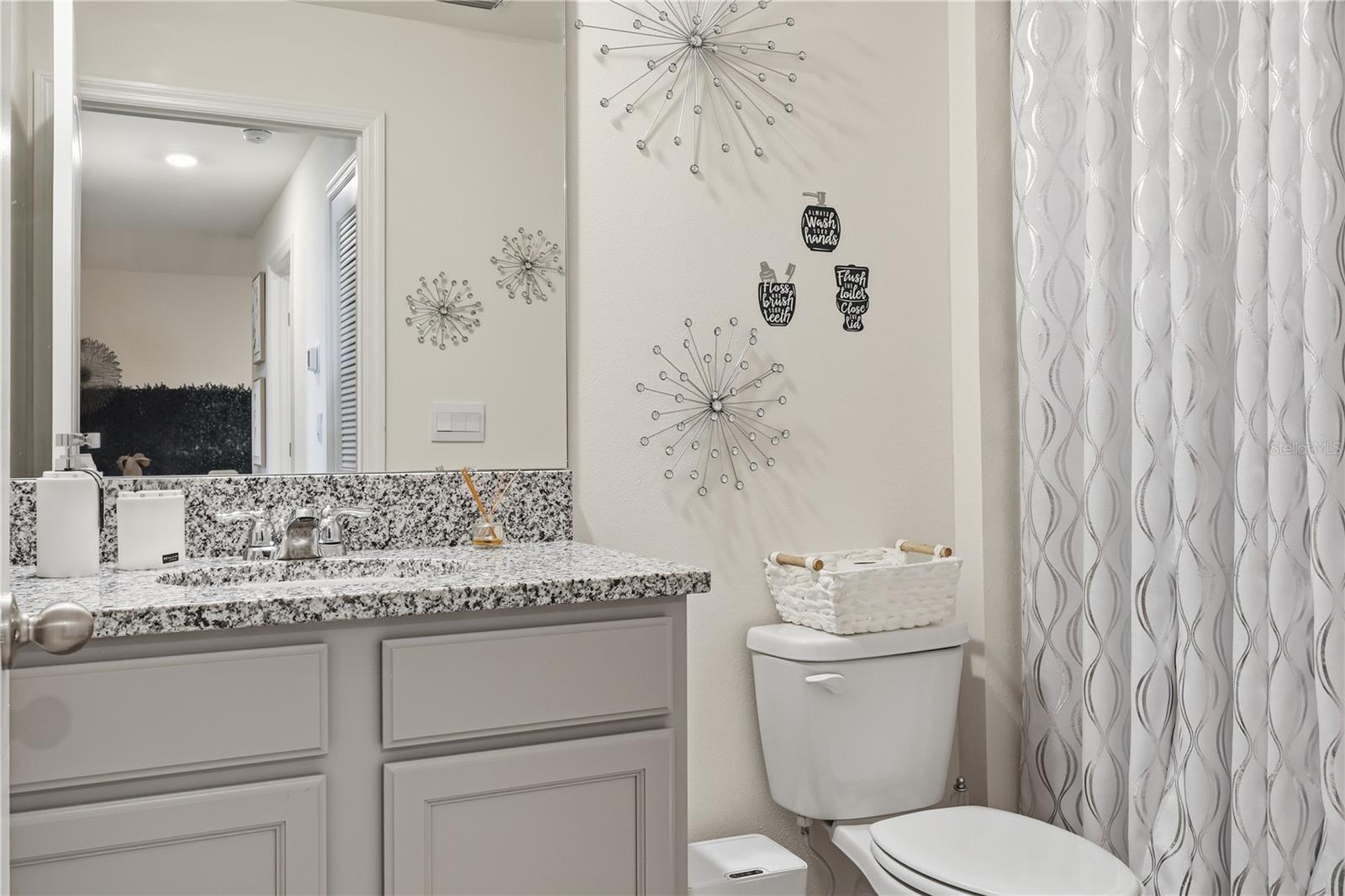 Image 33 of 42 For 3862 Resting Robin Avenue