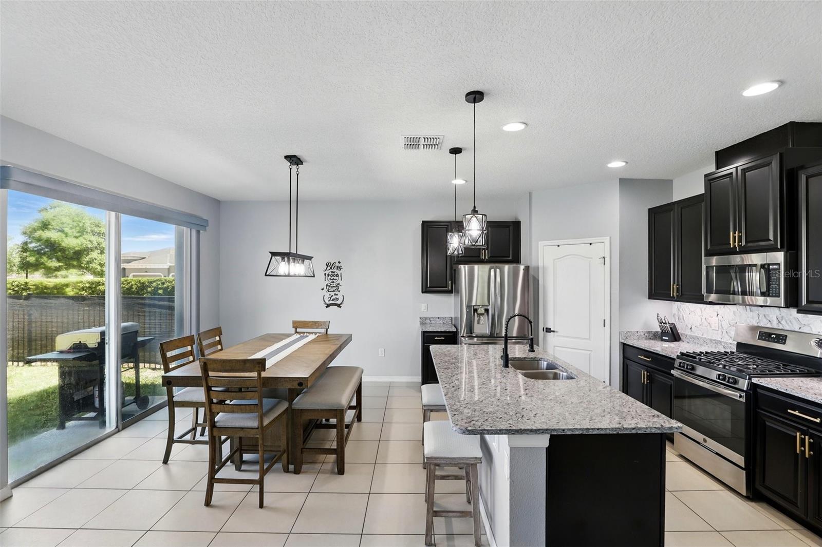 Image 8 of 39 For 1338 Riley Circle