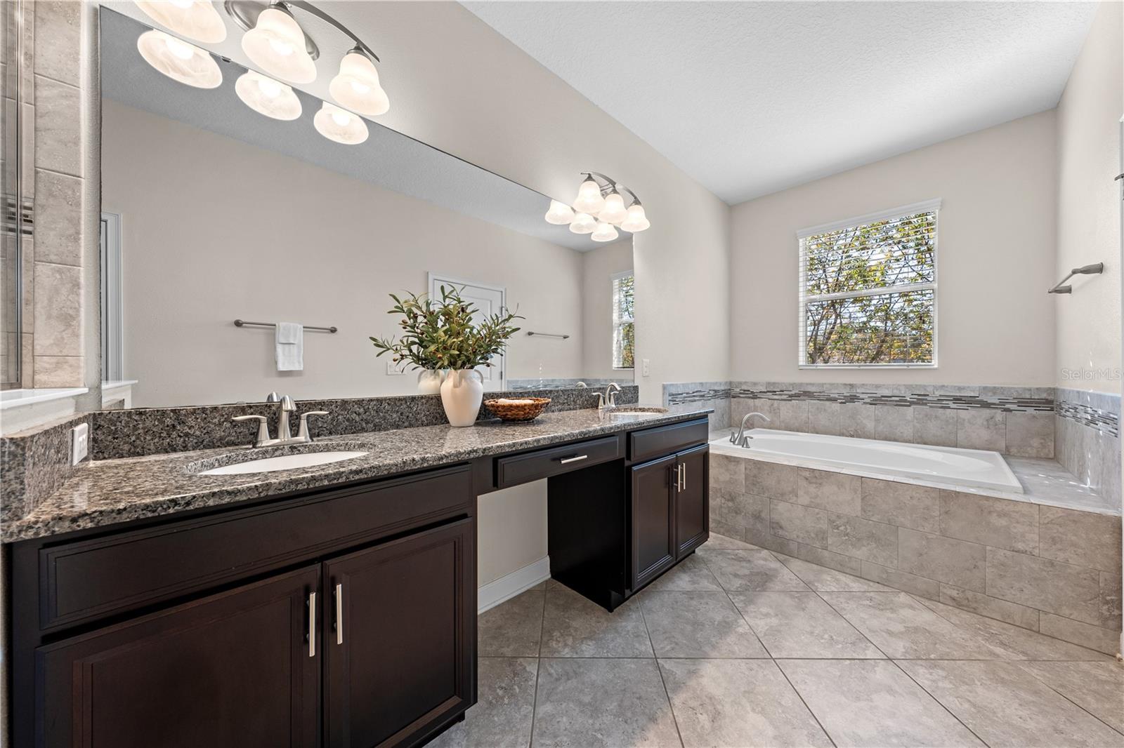 Image 33 of 73 For 3137 Dark Sky Drive