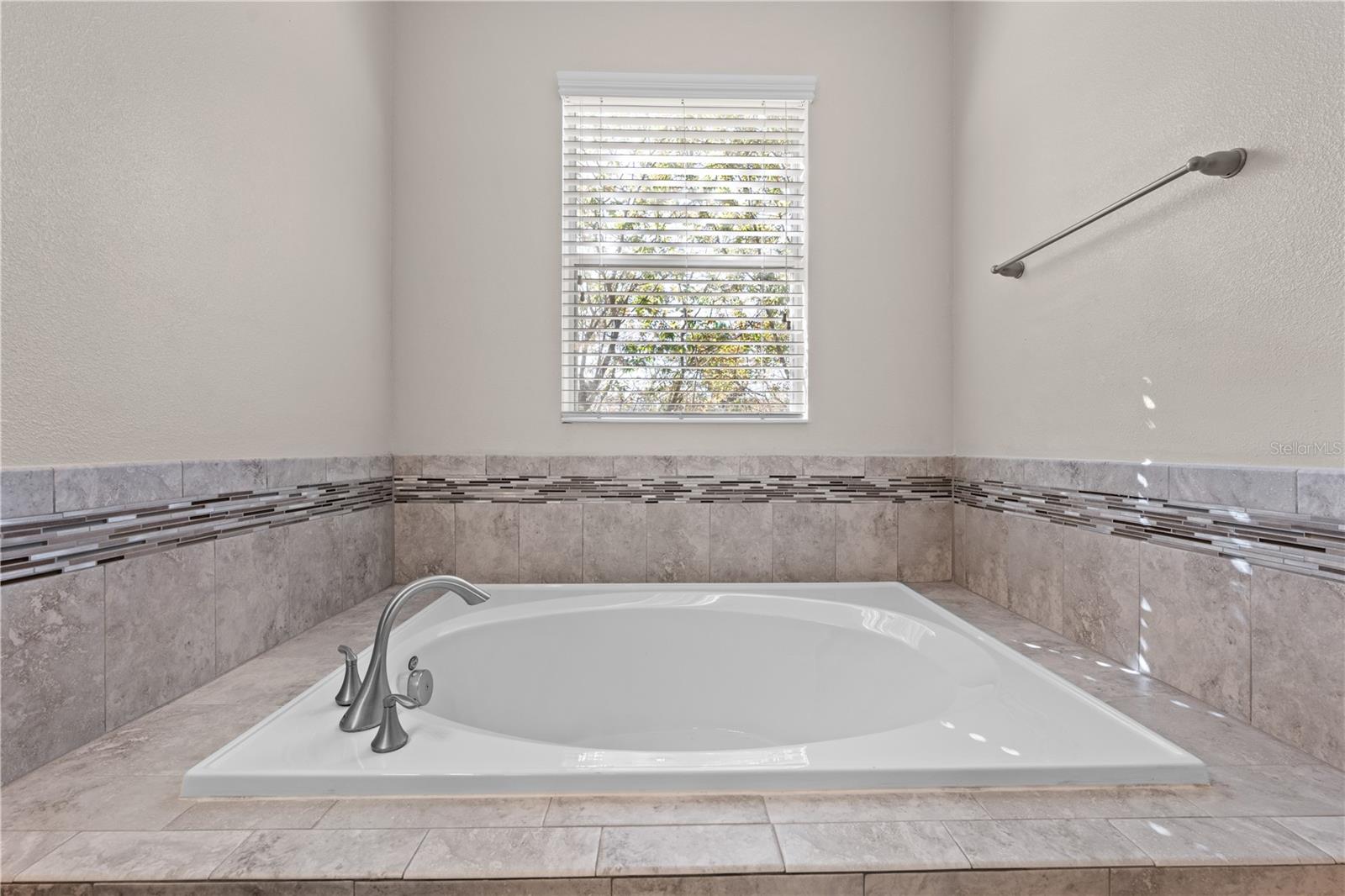 Image 34 of 73 For 3137 Dark Sky Drive