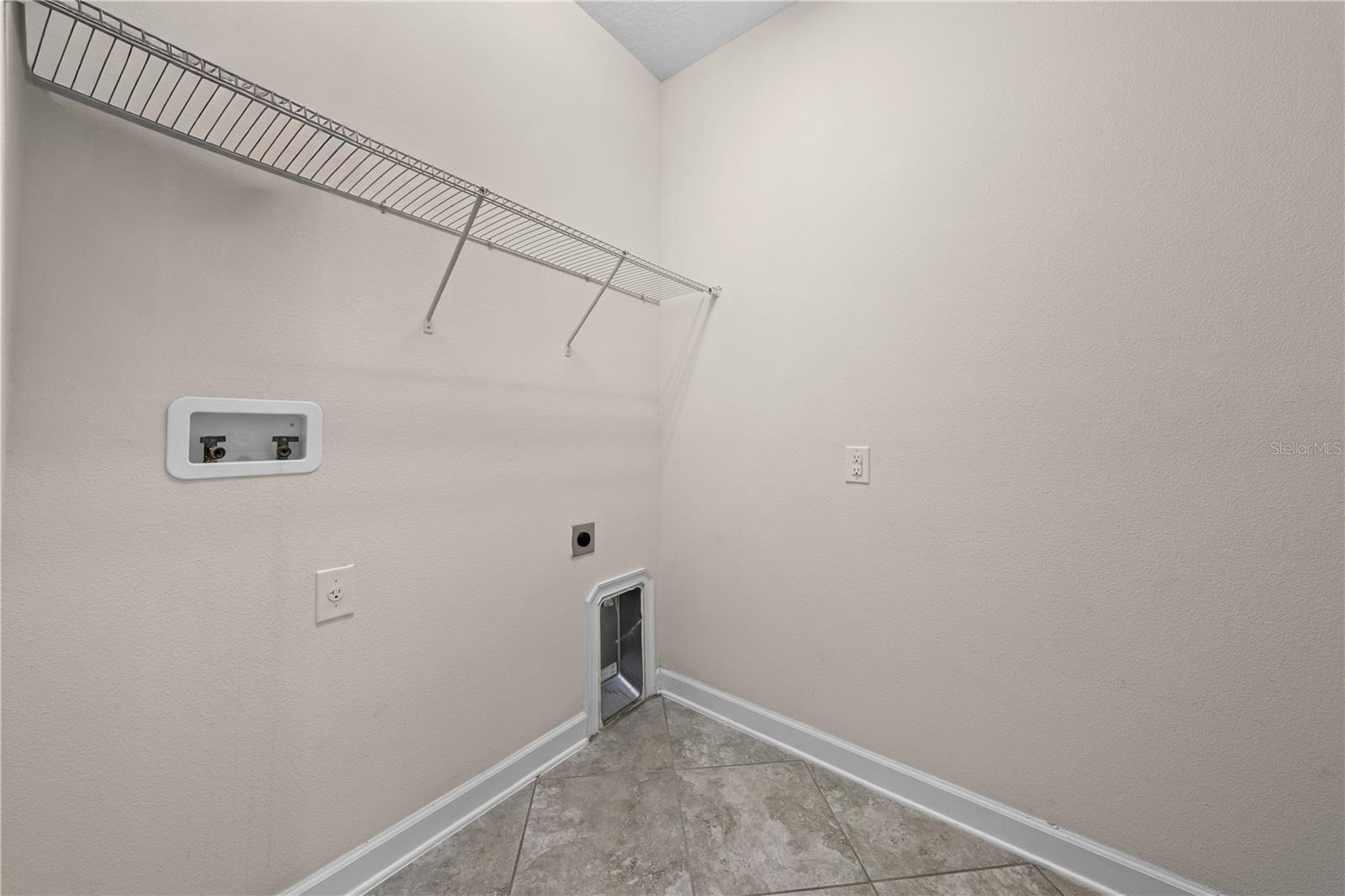 Image 37 of 73 For 3137 Dark Sky Drive