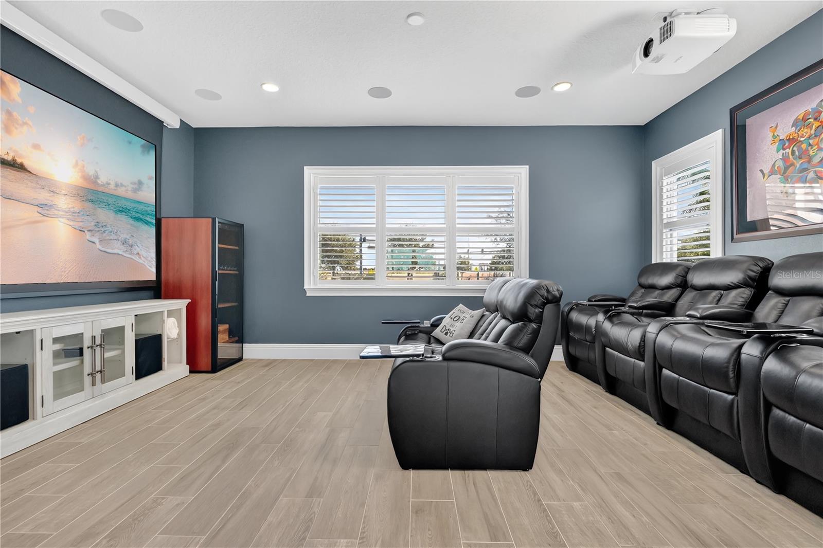 Image 15 of 92 For 9008 Morgana Court