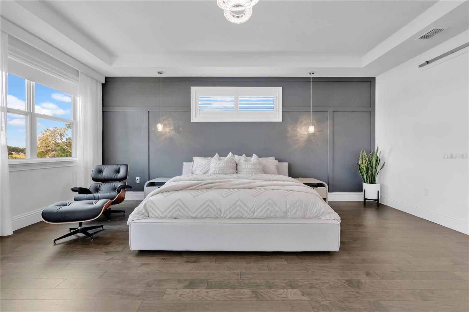 Image 27 of 92 For 9008 Morgana Court