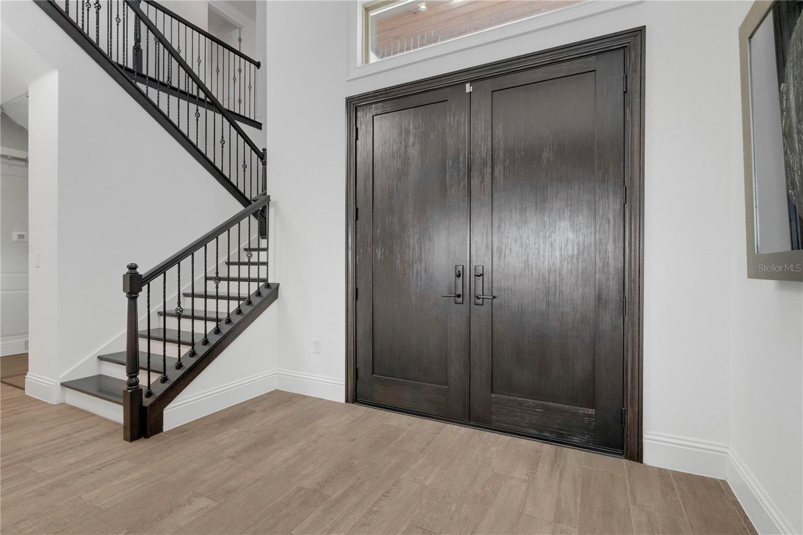 Image 3 of 92 For 9008 Morgana Court