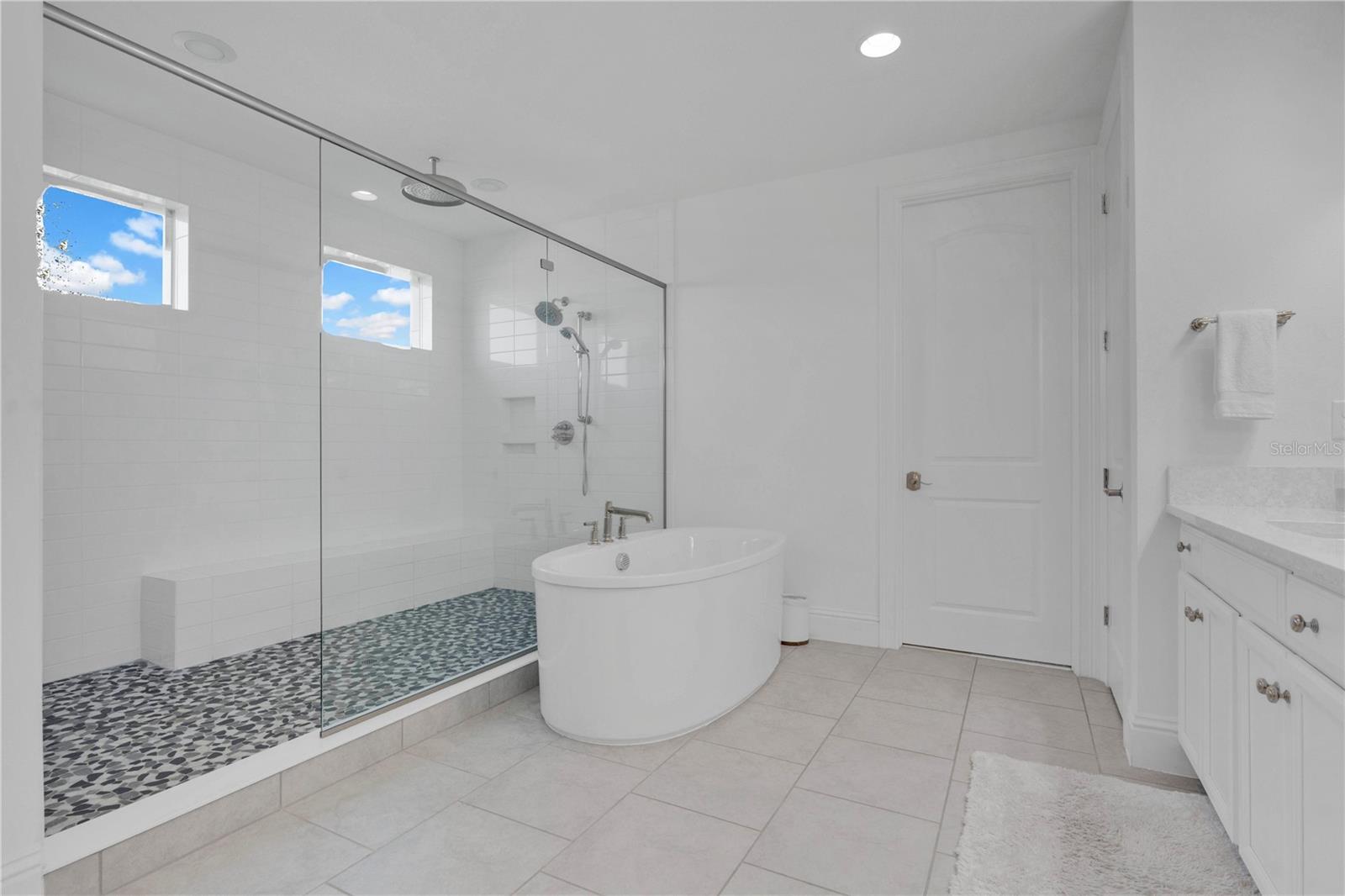 Image 33 of 92 For 9008 Morgana Court