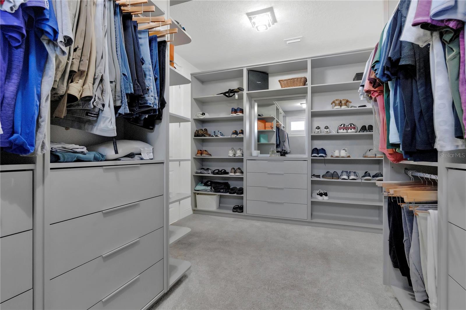 Image 37 of 92 For 9008 Morgana Court