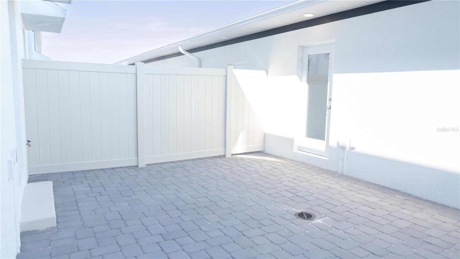 Image 13 of 26 For 583 Pothos Street