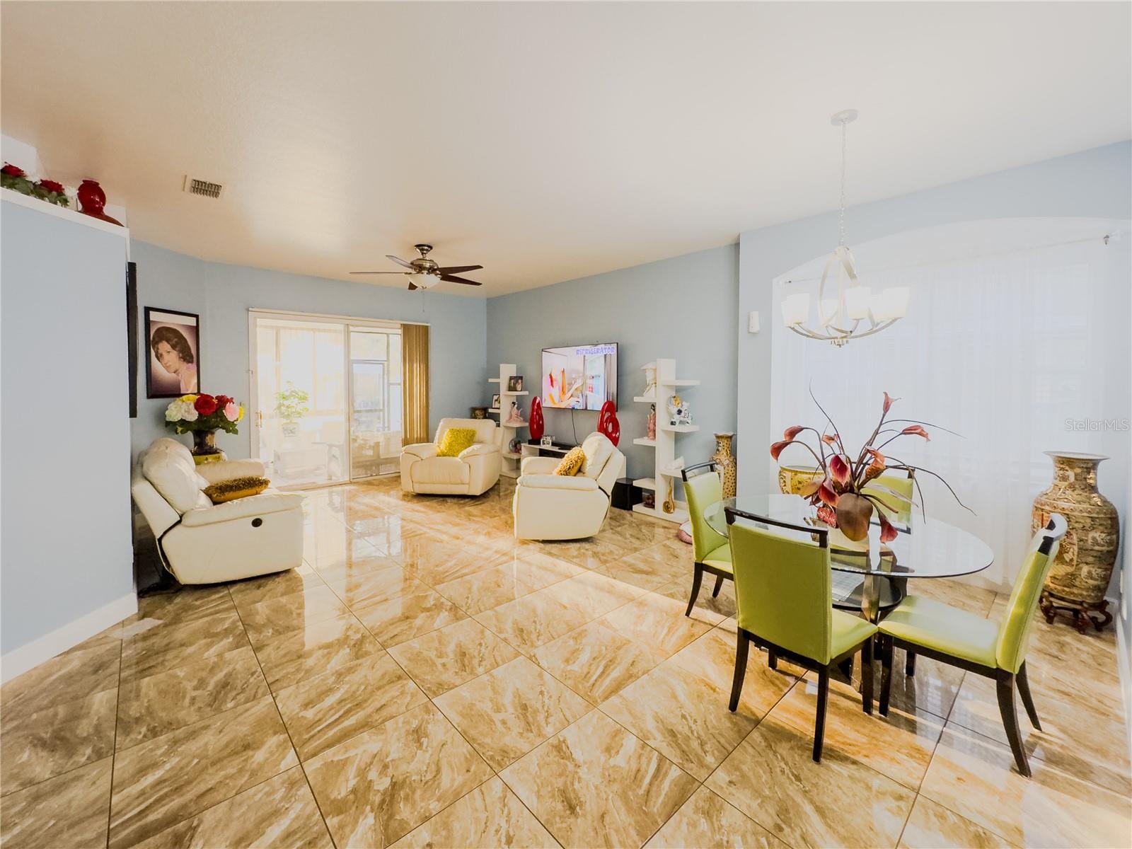 Image 14 of 43 For 2847 Oconnell Drive