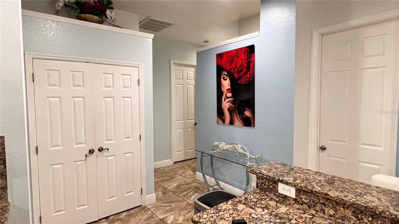 Image 20 of 43 For 2847 Oconnell Drive