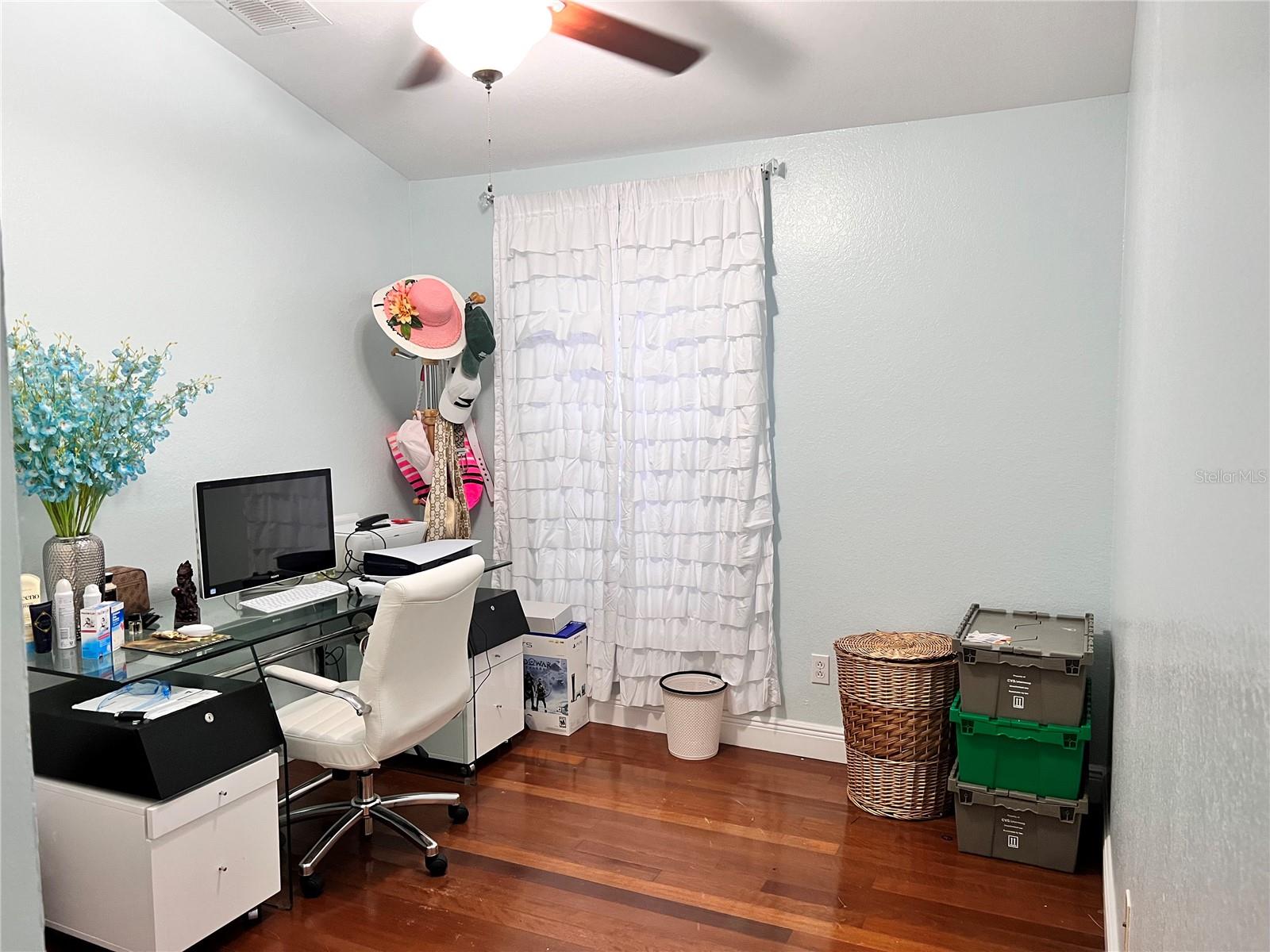 Image 28 of 43 For 2847 Oconnell Drive