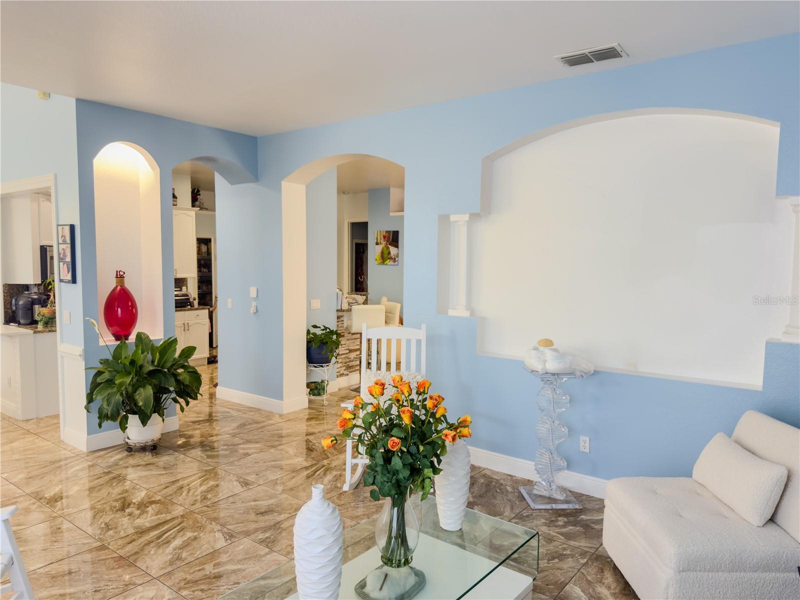 Image 3 of 43 For 2847 Oconnell Drive