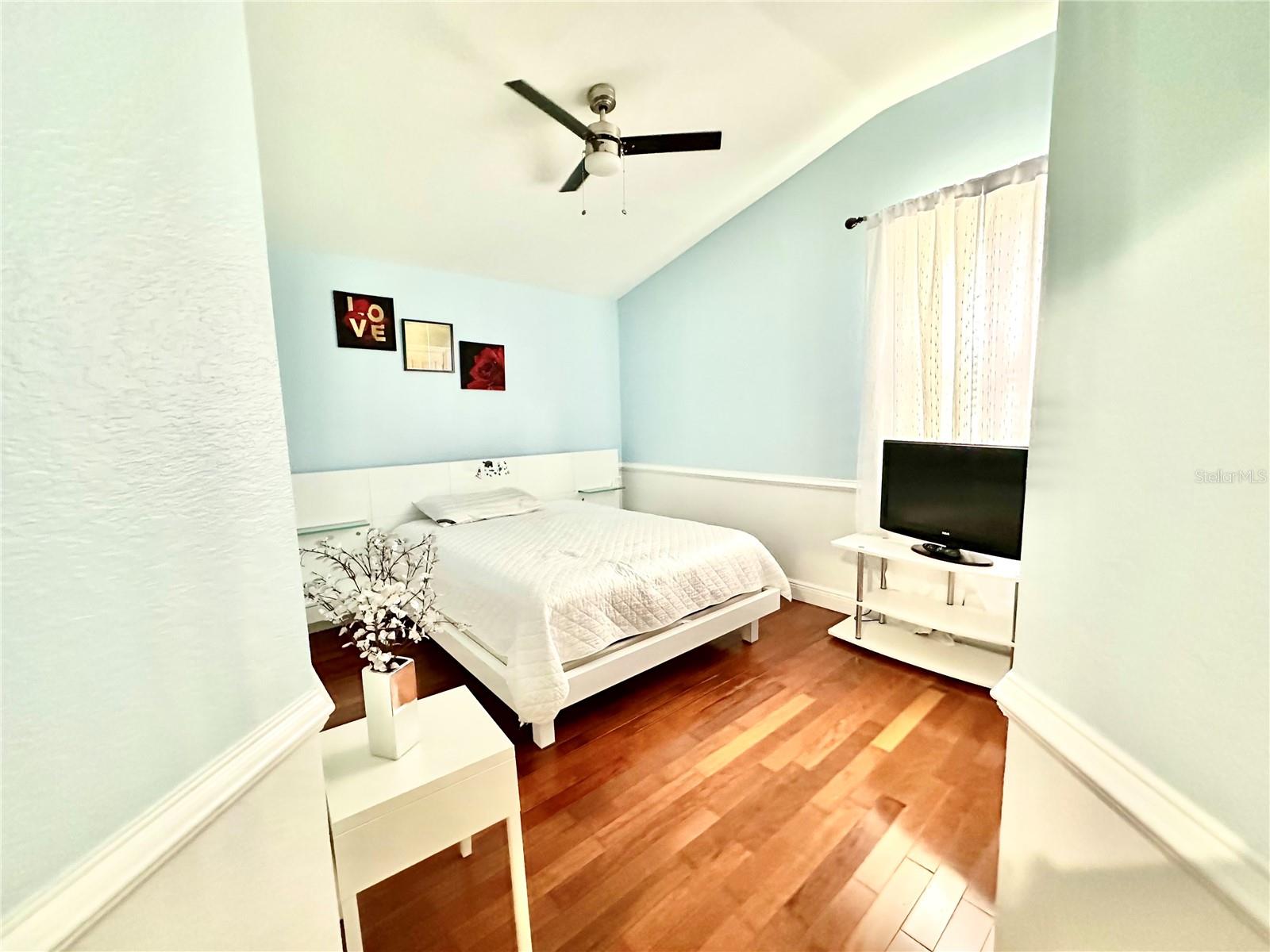 Image 31 of 43 For 2847 Oconnell Drive