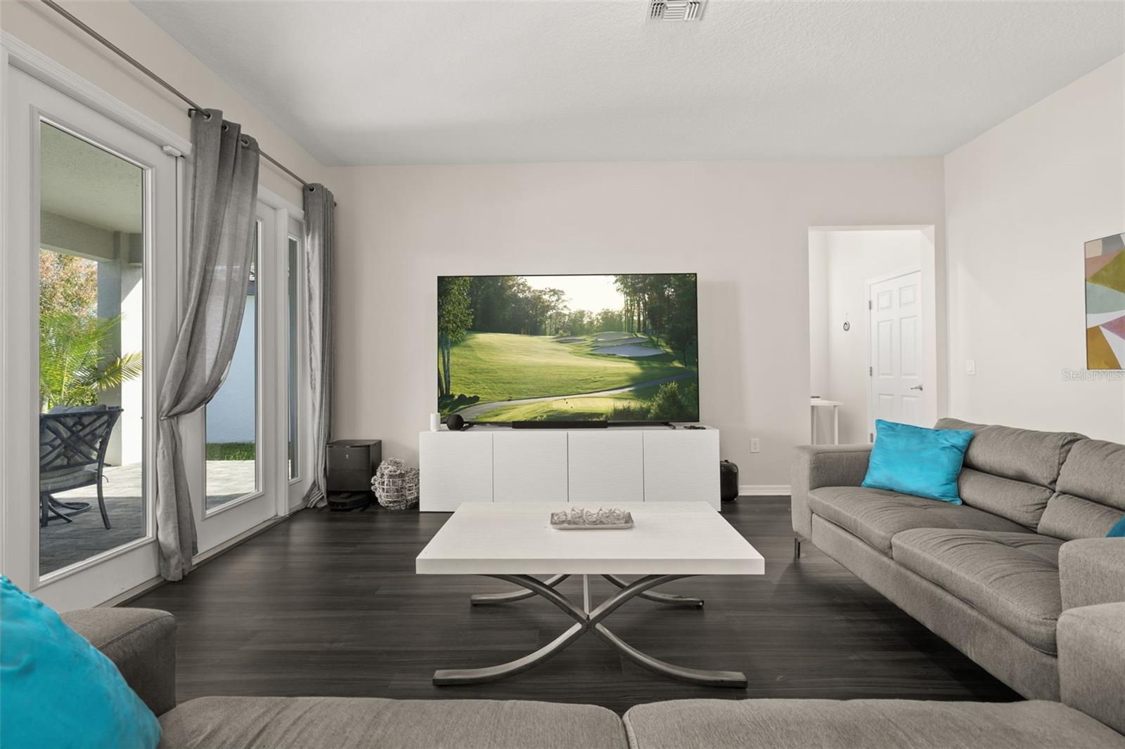 Image 13 of 52 For 9870 Summerlake Groves Street