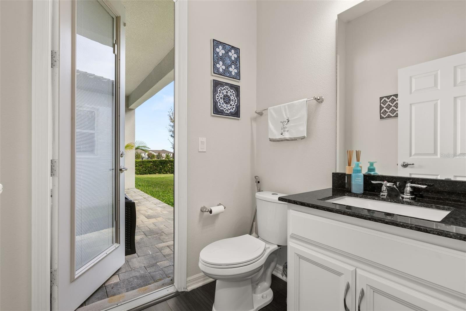 Image 20 of 52 For 9870 Summerlake Groves Street